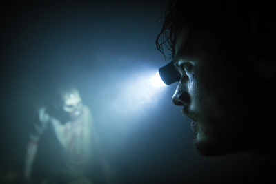 Zombie Gear: Survival Flashlight